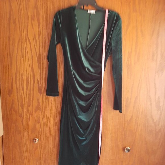 NEW! Dirass WMN Cocktail Hide Tummy Ruched Bodycon Dress Dark Green Velvet SizeM - Picture 2 of 8